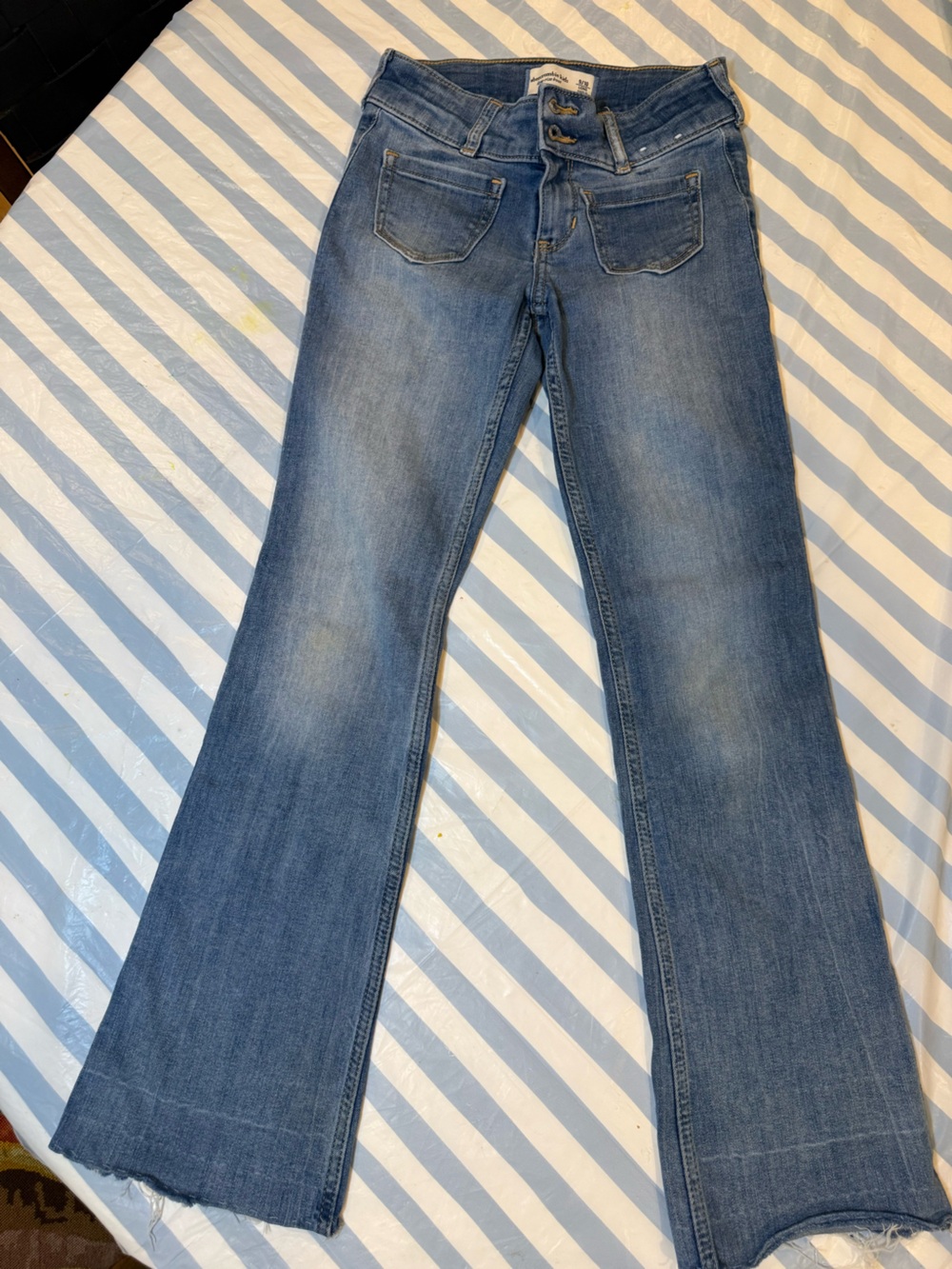 abercrombie kids Blue Bootcut Jeans size 9/10 L